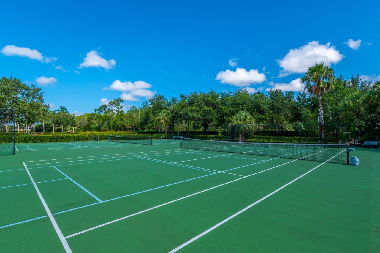 Golf Condo- Resort Pool- Lakeview- 10Mi To Beaches Нейплс Экстерьер фото